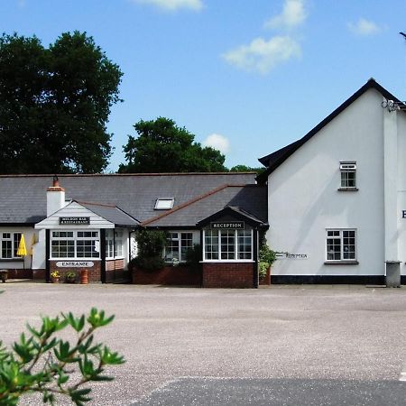Betty Cottles Inn Okehampton Extérieur photo