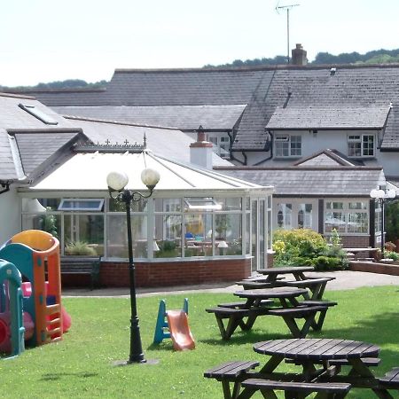 Betty Cottles Inn Okehampton Extérieur photo