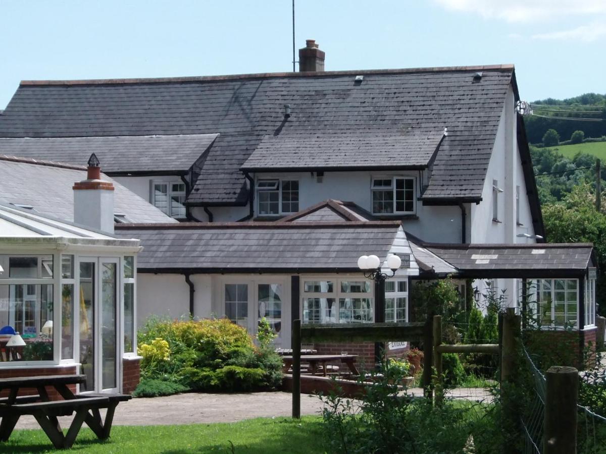 Betty Cottles Inn Okehampton Extérieur photo